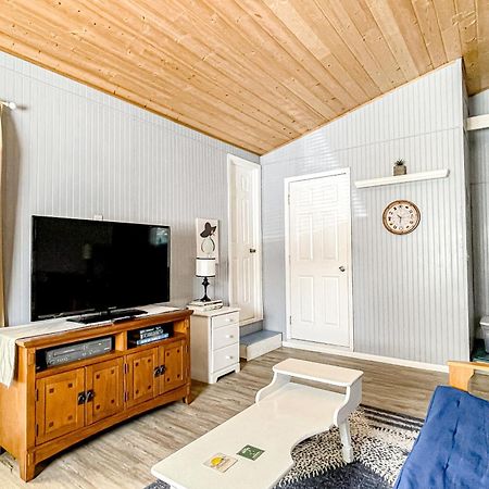 Sea Dreamer Cottage Smith River Eksteriør bilde