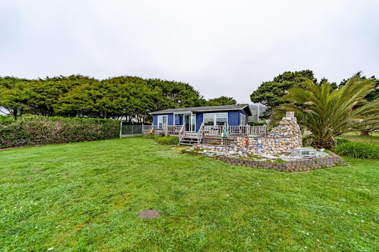 Sea Dreamer Cottage Smith River Eksteriør bilde